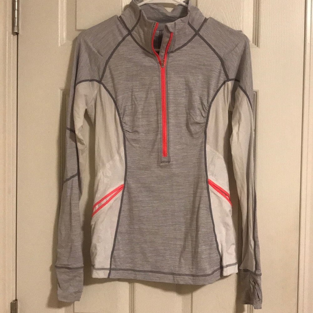 Special edition half zip Lululemon top